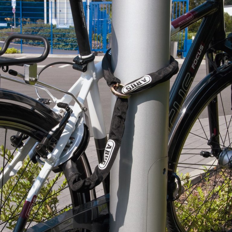 Abus 4960 Frame Lock and Chain Practical Cycle